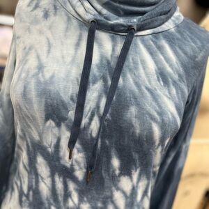 Halcyon Tie Dye Sweatshirt M